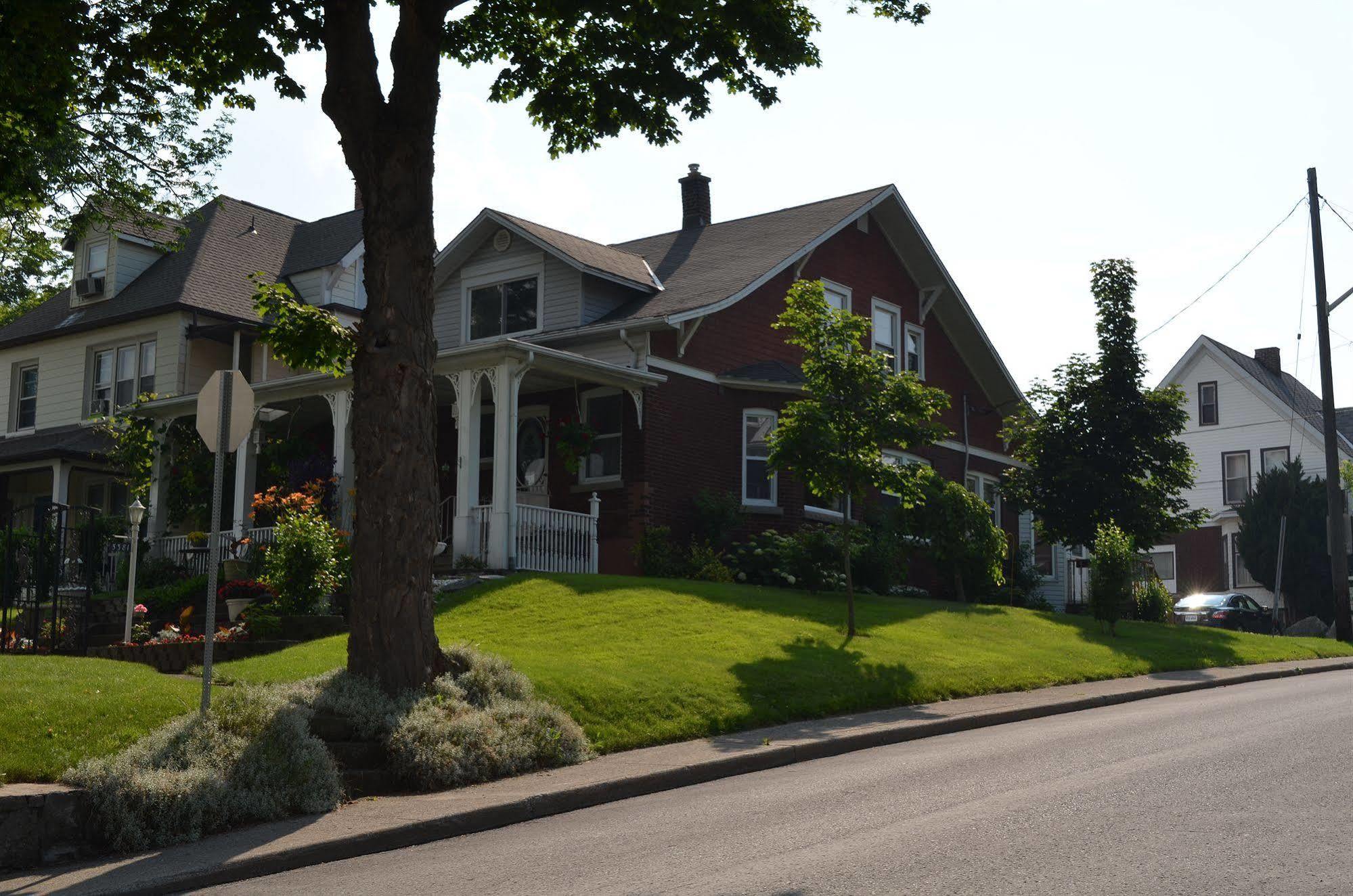 Glen Mhor Bed And Breakfast Niagara Falls Zewnętrze zdjęcie